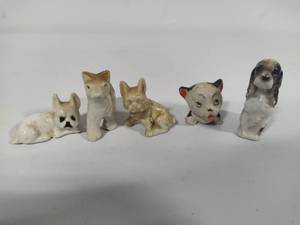 lot 77 image: Animal Miniatures
