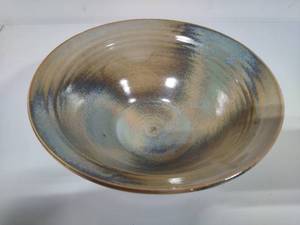 lot 85 image: Signed Pottery Bowl