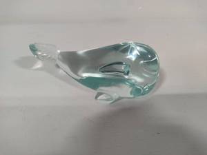 lot 67 image: Aquamarine Crystal Cut Whale Paperweight
