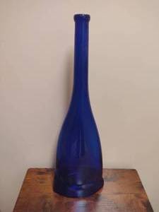 lot 99 image: Extra Tall Cobalt Skinny Neck Vase