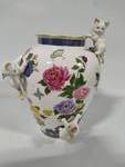 The Vase of the Imperial Cats