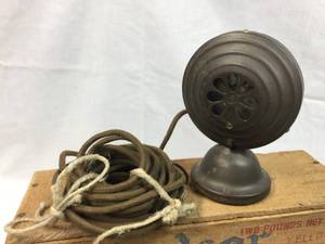 lot 143 image: Antique Little Wonder Microphone