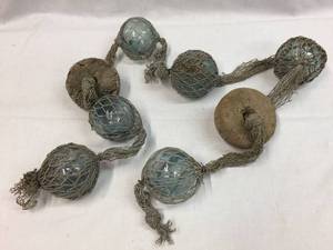 lot 155 image: Vintage Japanese Glass Fish Ball Buoy - 3