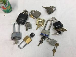 lot 170 image: Variety Keyed Padlocks