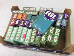 lot 233 image: Vintage Rit - Tint and Dye Boxes - With Contents