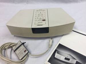 lot 240 image: Bose Wave Radio AWR1-1W with Remote - Works