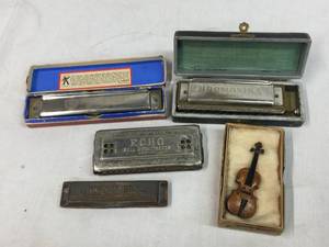 lot 295 image: Old Harmonicas - Marine Band - Chromonika - Echo - Pinocchio
