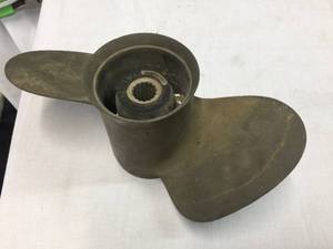 lot 303 image: Vintage Brass 2-Blade Boat Prop - Possible Has Been Refurbished