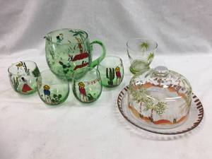 lot 307 image: Vintage Beverage Set - Mexico Plus Other