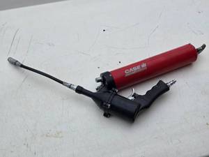 lot 7 image: Case IH Pneumatic Grease Gun
