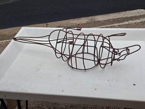 lot 38 image: Wire Armadillo Flower Pot Holder