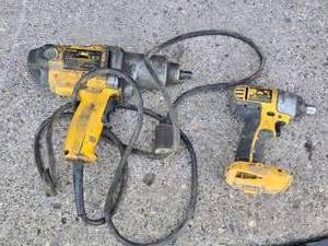lot 121 image: Lot of DeWalt Impact Wrenches, One Corded (works), One Cordless (untested)
