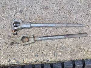lot 138 image: Two Hydrant Pipe Wrenches