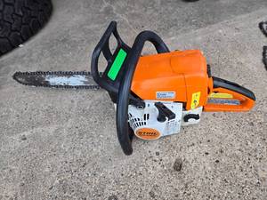 lot 157 image: Stihl MS 230C Chainsaw - Worked when last used 2 years ago