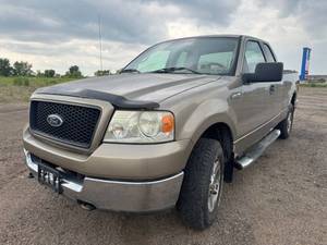 lot 14 image: 2005 Ford F-150