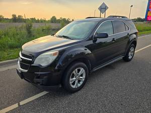 lot 3 image: 2011 Chevy Equinox