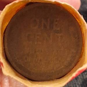 lot 72 image: 50 Lincoln Cent Roll 20s ,30s,40s & 50s