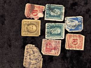 lot 100 image: (8) Old Stamps Includes U.S. 12 Cent Nathan Hale