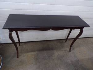 lot 60 image: Tall Side Table