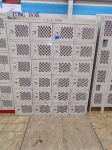 lot 12 image: Metal School Lockers