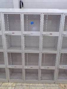 lot 31 image: Metal School Lockers