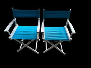 lot 86 image: Pair of White Wooden Directors Chairs with Turquoise Canvas Seats