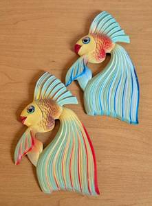 lot 114 image: Pair of Vintage Chalkware Hanging Wall Fish