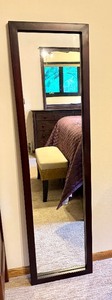 lot 31 image: Beautiful Heavy Metal Framed Wall Mirror