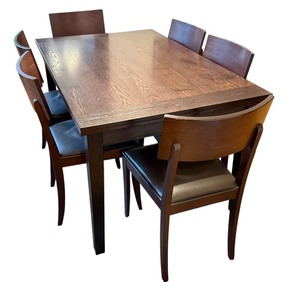 lot 16 image: Crate & Barrel Dining Table with 6 Chairs, Extendable