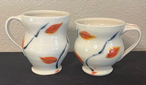 lot 77 image: Pair of Sarah Jaeger Pottery Footed Mugs