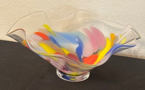 lot 78 image: Signed Thomas Maras Colorful Hand-Blown Glass Centerpiece Bowl