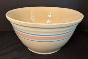 lot 230 image: Vintage Stoneware Mixing Bowl