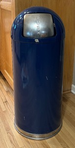 lot 231A image: Witt Industries 15DTBL 15 Gallon Indoor Trash Can with a Dome Top and Galvanized Liner in Blue