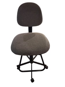 lot 426 image: Tall Adjustable Art Chair