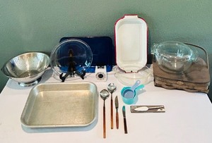 lot 214 image: Assorted Kitchen Needs