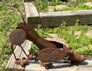 lot 148 image: Rustic Metal Dog Sculpture