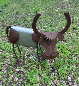 lot 142 image: Metal Lawn Ornament Bull Shaped with Rusted Finish