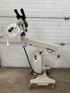 lot 34 image: WOW $$$$&nbspCryomedics Circon Cabot Colposcope&nbspWHalogen Fiber Optic Light Source -&nbspsimilar to a microscope, but it has a higher magnification & a light source that allows the doctor to see the tissue in greater detail Works Great