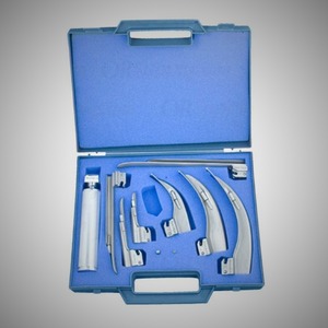lot 78 image: Sun-Med Laryngoscope Set  Reliable Intubation Made Easy Complete set with handle & multiple blades for clear airway access. Essential tool for EMT & surgical care