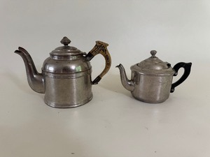 lot 16 image: Lot of (2) Silver Plated Tea Pots