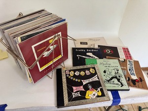 lot 41 image: Large Lot Vinyl Records