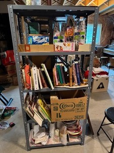lot 47 image: Shelf & Contents