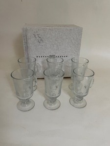 lot 75 image: Pedestal Mugs Latte Cappuccino Irish Coffee Set