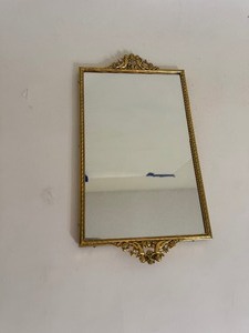 lot 90 image: Vanity Tray Gold Colored wCherubs