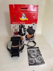 RARE Mickey Mouse Waffle Maker- WORKS!