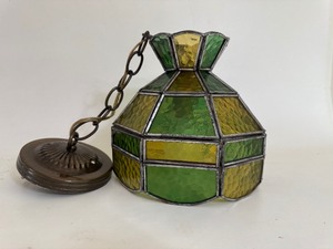 lot 93 image: Tiffany Style Pendant Light