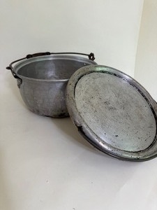 lot 95 image: Vintage Cookware