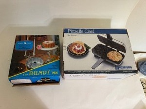lot 111 image: Vintage Cookware