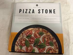 lot 37 image: Heritage Black Ceramic Pizza Stone