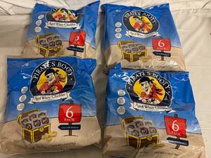 lot 100 image: 4 x 6ct Bags of Pirates Booty White Cheddar Popcorn